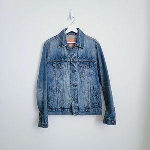 Levi's mid wash denim jean jacket